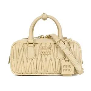 미우미우 가방 토트백 마테라쎄 5BB142 AN88 F0K57