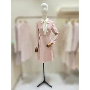 갤러리아 [케네스레이디](E509) 배색 디테일 벨티드 미디 원피스 (EWOPPA0200)