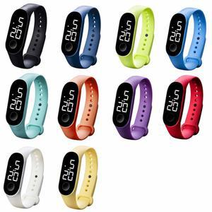 CdyBox 10 50미터 방수 LED 디지털 터치 스크린 스포츠 시계 실리콘 여성 남성 손목시계 선물