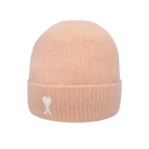 [아미] AMI UBO005 KN0135 6807 아미 드 꾀흐 스몰 하트 로고 비니