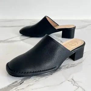 [하프클럽/]지쎄수제화 천연양가죽 모던 클래식 뮬 블로퍼