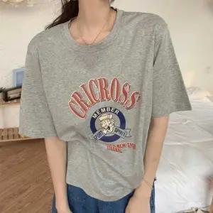 대학생 여자 여름 편한 반팔 티셔츠 캠퍼스 룩 데일리