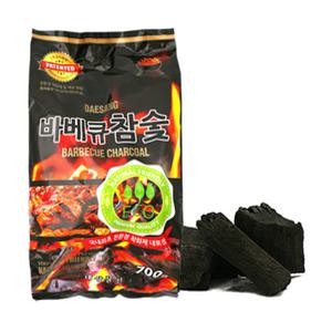 바베큐 참숯 700g 1봉지 (착화제 중량 포함) 숯 차콜 구이용숯 캠핑숯 바베큐용숯 바베큐용 차콜 봉지숯