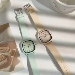 [오너클랜]컬러 파스텔 스퀘어 사각 패션 여성 밴드 손목 시계