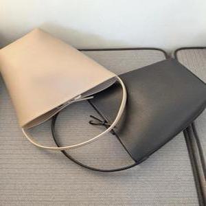 [BELLA.DOI] 소가죽 파크백 여성 숄더백 M 사이즈