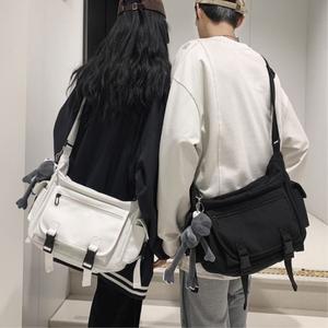 옆으로매는가방 도난 소매치기 방지 가방 크로스백 메신저백