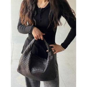 왓츠인마이백 한혜진가방 한혜진호보백 숄더백 보부상백 가방