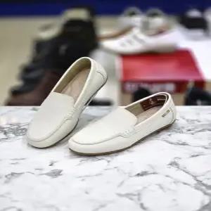 허시파피 세이브존05 여성 타이포클래식 모노베이직 2cM굽 캐주얼단화 FDSKFR4