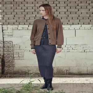 [쉬즈미스] 리브드 H라인 니트 스커트_3컬러_A SSKSKO32050