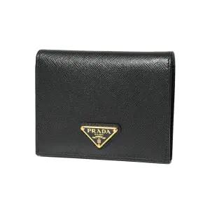 25FW 사피아노 삼각로고 코인 반지갑 블랙 1MV204 QHH F0002