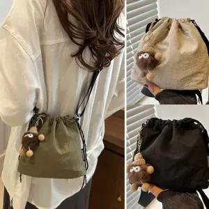 리드릭 경량 키링 아웃도어 버킷 크로스백 메신저백 가방