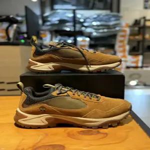 [팀버랜드][팀버랜드] 팀버랜드 A6DWJ ES4 남성 로우 레이스 스니커즈 위트브라운 (P003704256)