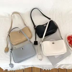 [아도라하우스]어반백 여성숄더/쇼퍼백 여성 앞포켓 숄더백URB_W298