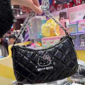 미니소 고소영 헬로키티 가방 심플 숄더백 블랙가방