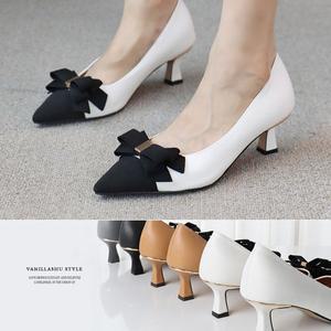 [바닐라슈] 제나드 볼륨리본 콤비 메탈굽 펌프스(6cm)