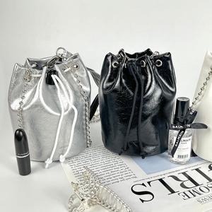 레네 여성 직장인 대학생 미니 가죽 버킷백 가방 L92376