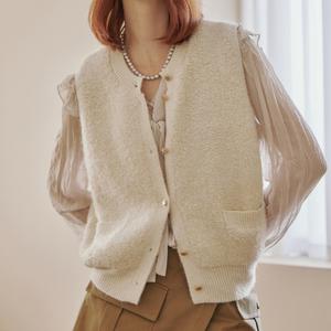 [MAXZA] 부클얀 포켓 라운드넥 버튼업 니트 베스트