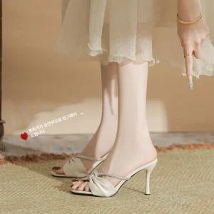 여성 여름 스몰 빅사이즈 슬리퍼 스트랩 하이힐 샌들