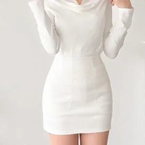 [하프클럽/]여성 클래식 H라인 속바지 포함 미니 스커트