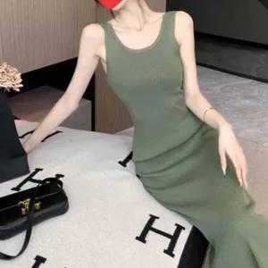 [아우트]여름 데일리룩 롱원피스 백트임 슬림핏