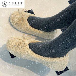[애슬릿] 뽀글 털 겨울 리본 타비 족발 플랫 슈즈