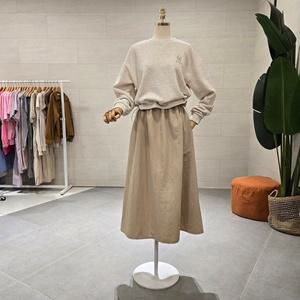 [대구백화점] [에잇컨셉]바스락스커트맨투맨 스트링 원피스(C22I7FOP022)