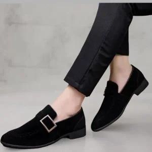 [신세계라이브쇼핑][옷자락] 남성 클래식 스웨이드 골드버클 낮은굽 로퍼 신발