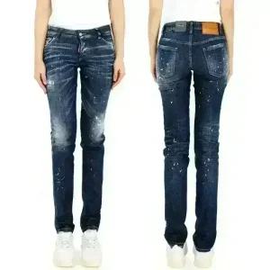 디몬트 23 S/S 디퀘 여성 디스 워싱 멀티 페인팅 스키니진 S75LB0705