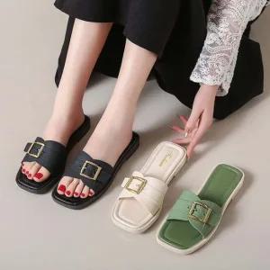 인기상품 라일라 여성 슬리퍼 비치 패션 실내화 거실화 [WFJBN79_251104]