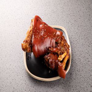 경화시장 방구족발 국내산 통족발 앞다리 1.3kg