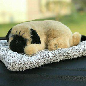 퍼그 차량용 미니 강아지 제습 인형 활성탄 탈취 공기 청정 청정제 인테리어 소형 정화