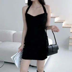 [하프클럽/]미니 블랙 드레스 슬림 스판 홀터넥 나시 끈원피스