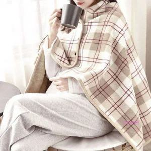 블랭킷 이불 캠핑 차박 블랑캣 쇼파 겨울 담요 학생 감성 소파 망토 똑딱이단추 데일리jkl017