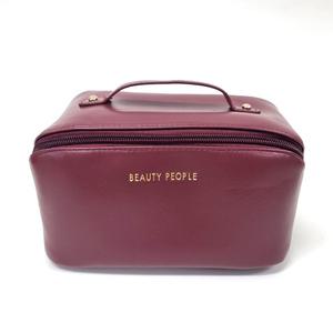 뷰티피플 클래시 앵글 레더 파우치