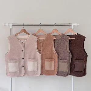 [신세계라이브쇼핑][옷자락] 여성 겨울 뽀글이 무스탕 조끼 포켓 단추 양털이너