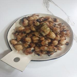 반건조 국산 오징어입1kg 버터구이