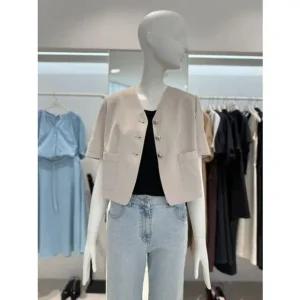 [갤러리아] 하프 슬리브 크롭자켓 (Z252MSF023)