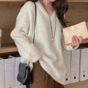 [코코블랑] 메르시 브이 루즈핏 울 니트