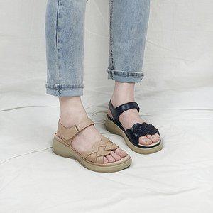 [디아]크티 꼬임 꽈배기 찍찍이 쿠션 키높이 웨지 샌들 5cm