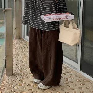 노벤 코듀로이 덤블기모 절개 배기핏 밴딩 팬츠 (one color)