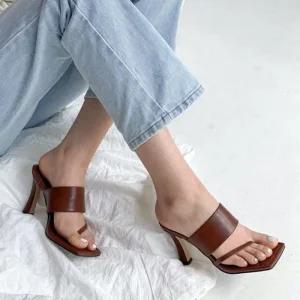 [아우트]스퀘어 샌들구두 사선 쪼리 뮬 슬리퍼힐