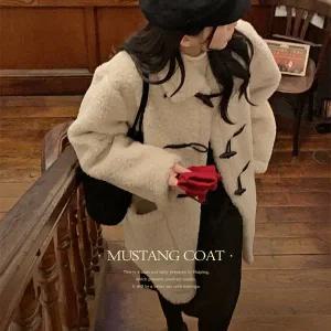 [핫핑](센텀시티점)윈즈 오버핏 양털 카라넥 토글 무스탕코트 P000COZK