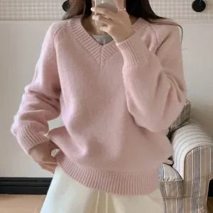 [코코블랑] 이든 울 브이넥 니트