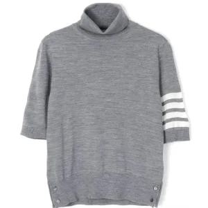 톰브라운 숏 슬리브 터틀넥 반팔 티셔츠 FKA434A