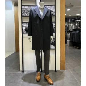 [롯데백화점]맨잇슈트 맨잇슈트 간절기 세미오버핏 블랙 솔리드 울100 트렌치코트(MAHC33-406)
