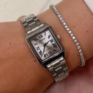 카시오 탱크 빈티지 사각 스퀘어 여성 메탈 손목시계 LTP-V007D-7B