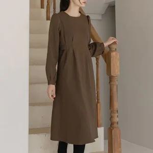 [66-110] 베이 라운드 트렌치 핀턱 원피스