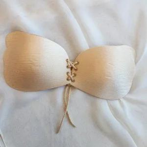 [피커]코르셋 누드브라 실리콘 B컵 브라캡 볼륨패드