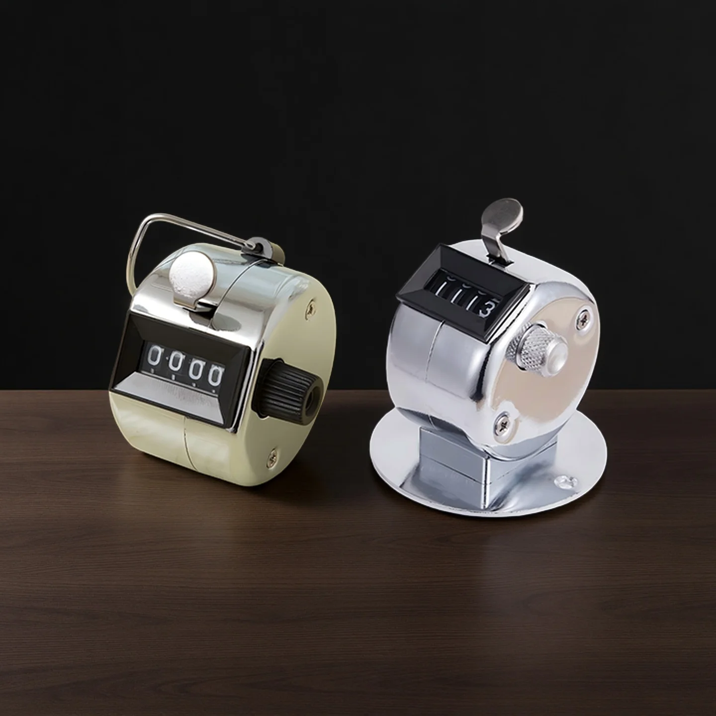 사용하기 쉬운 새로운 4 자리 핸드 탈리 카운터 수동 리모콘 골프 훈련 디지털 계산 장치 미니 기계식 카운터