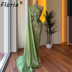 럭셔리 아랍어 페르시 인어 이브닝 드레스 녹색 꽃 아플리케 레이스 3D 파티 드레스 긴 목도리 맞춤형 갈라 연예인